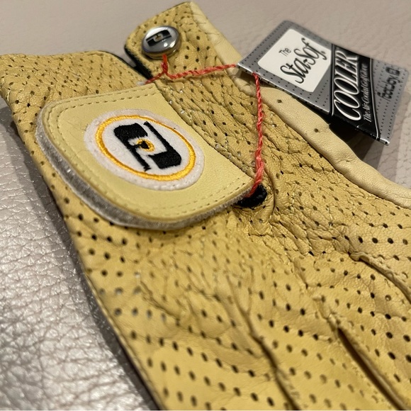 NWT Vintage Foot-Joy “The Sta-Sof” Soft Yellow Air Cooled Left Hand Golf Glove. - Picture 1 of 12